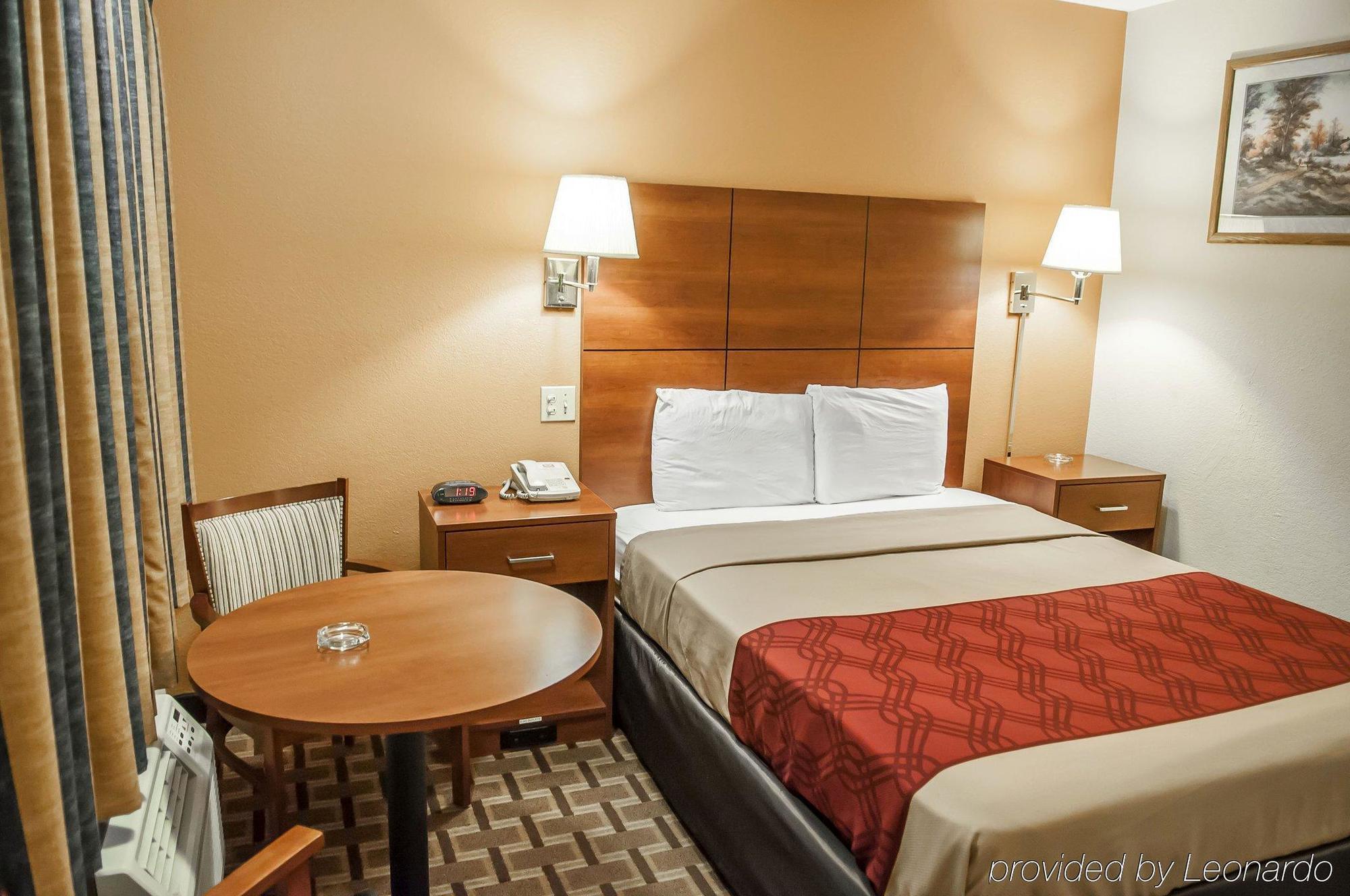 Econo Lodge Midtown Albuquerque Bagian luar foto