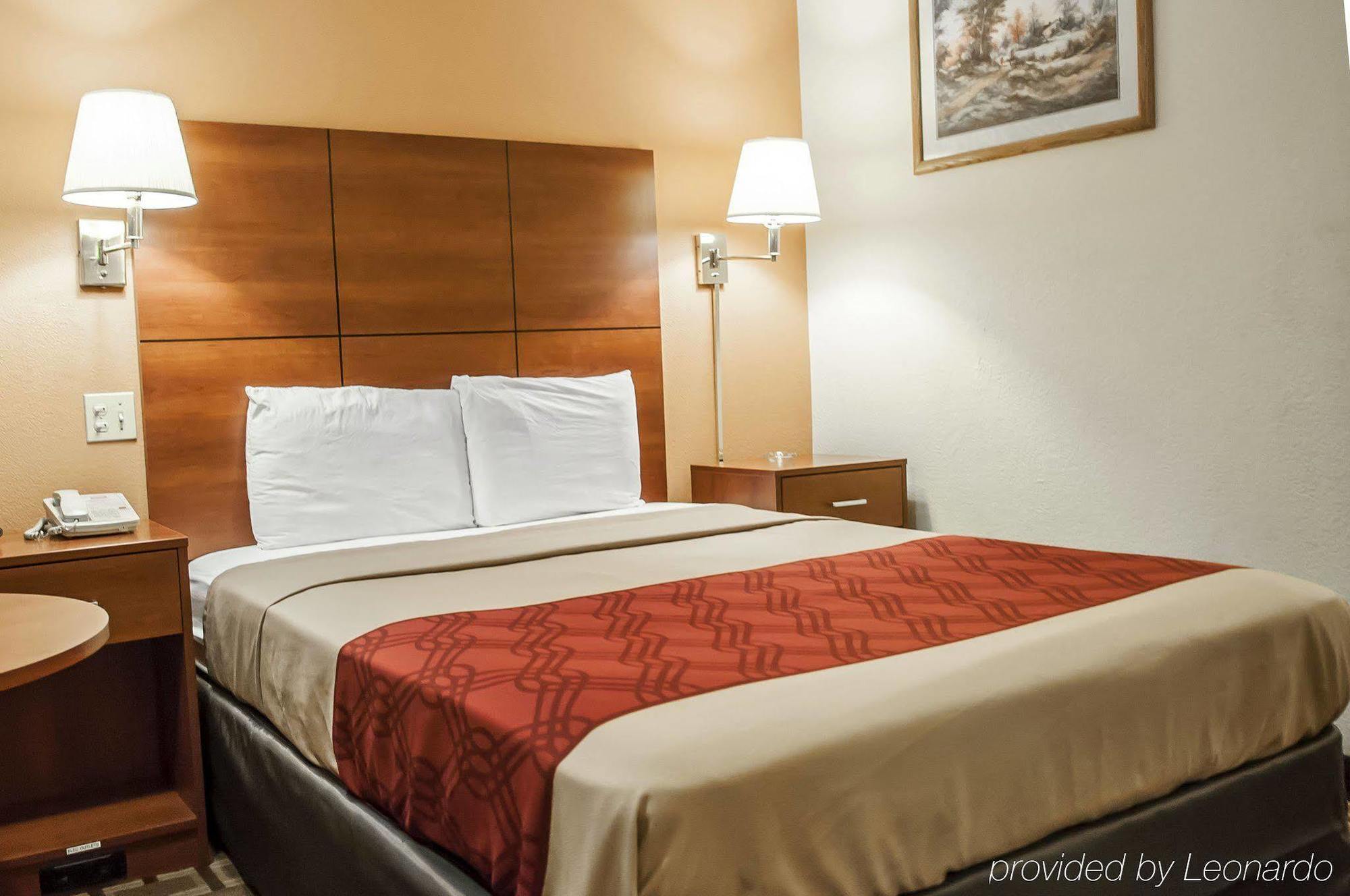 Econo Lodge Midtown Albuquerque Bagian luar foto