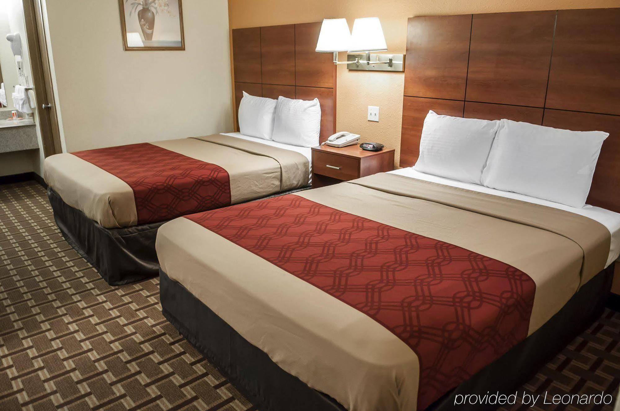 Econo Lodge Midtown Albuquerque Bagian luar foto