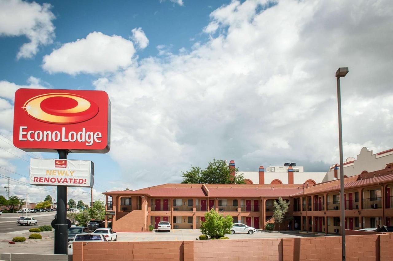 Econo Lodge Midtown Albuquerque Bagian luar foto
