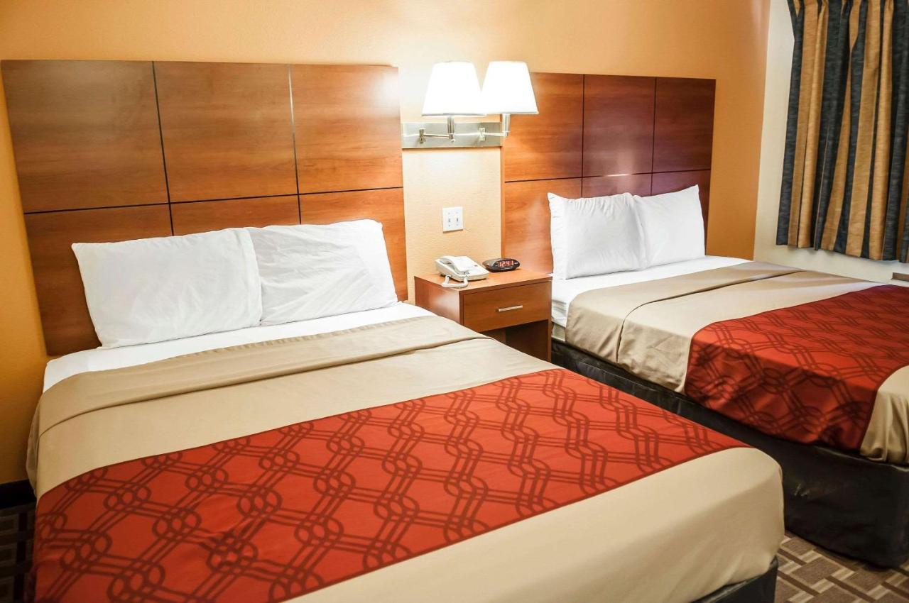 Econo Lodge Midtown Albuquerque Bagian luar foto