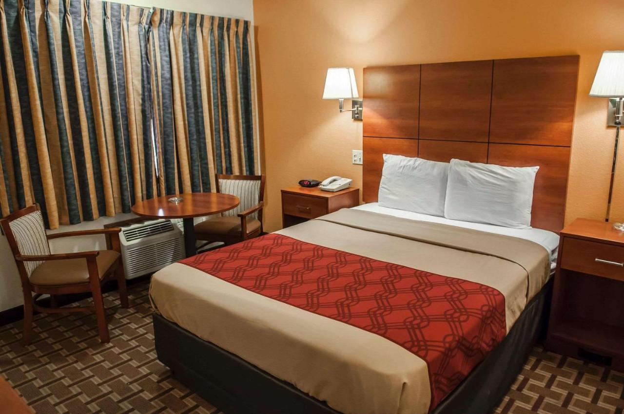 Econo Lodge Midtown Albuquerque Bagian luar foto