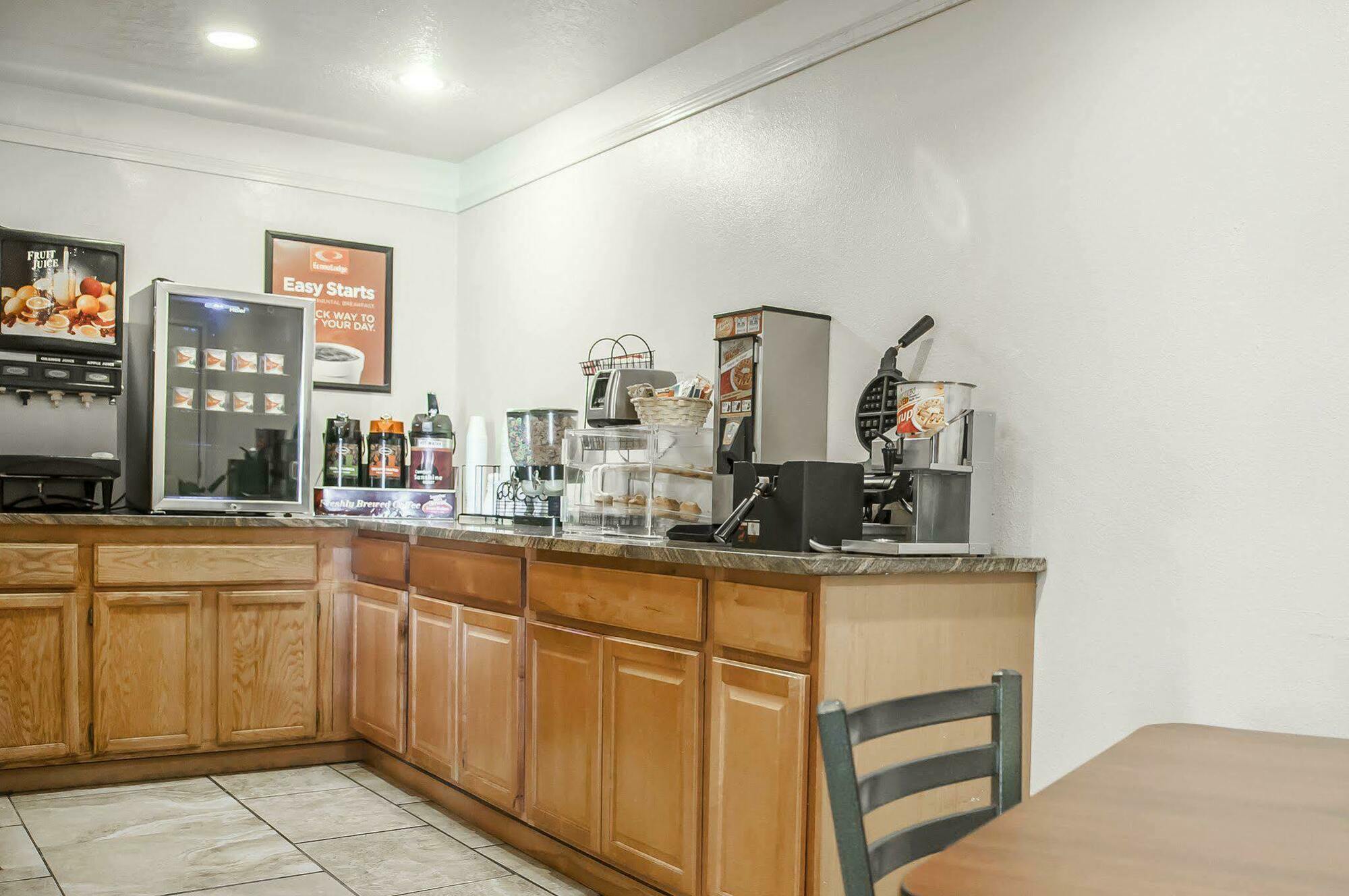 Econo Lodge Midtown Albuquerque Bagian luar foto